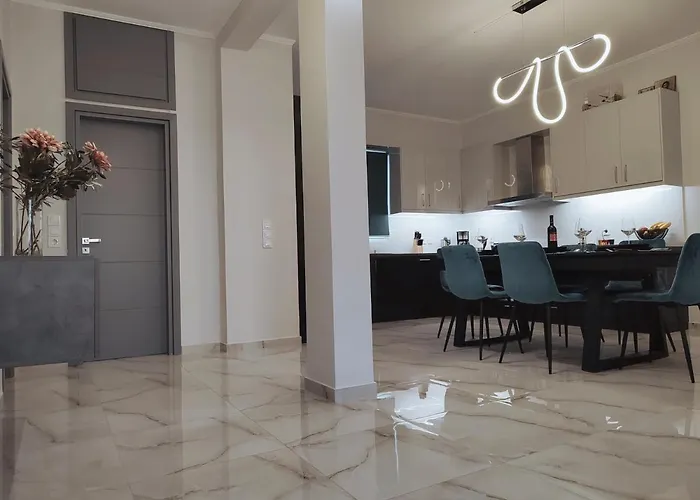 A&g Luxury House